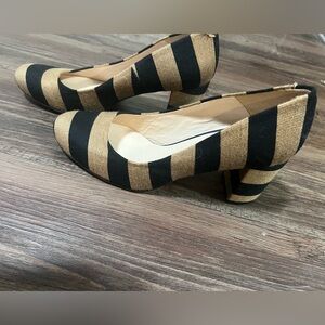 Lenora‎ striped  Heel Pump Size 39